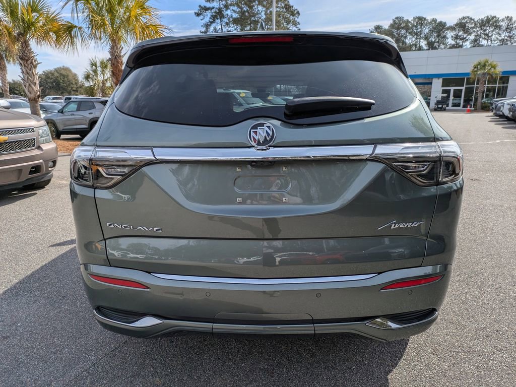Certified 2023 Buick Enclave Avenir w/ Avenir Technology Package image 5