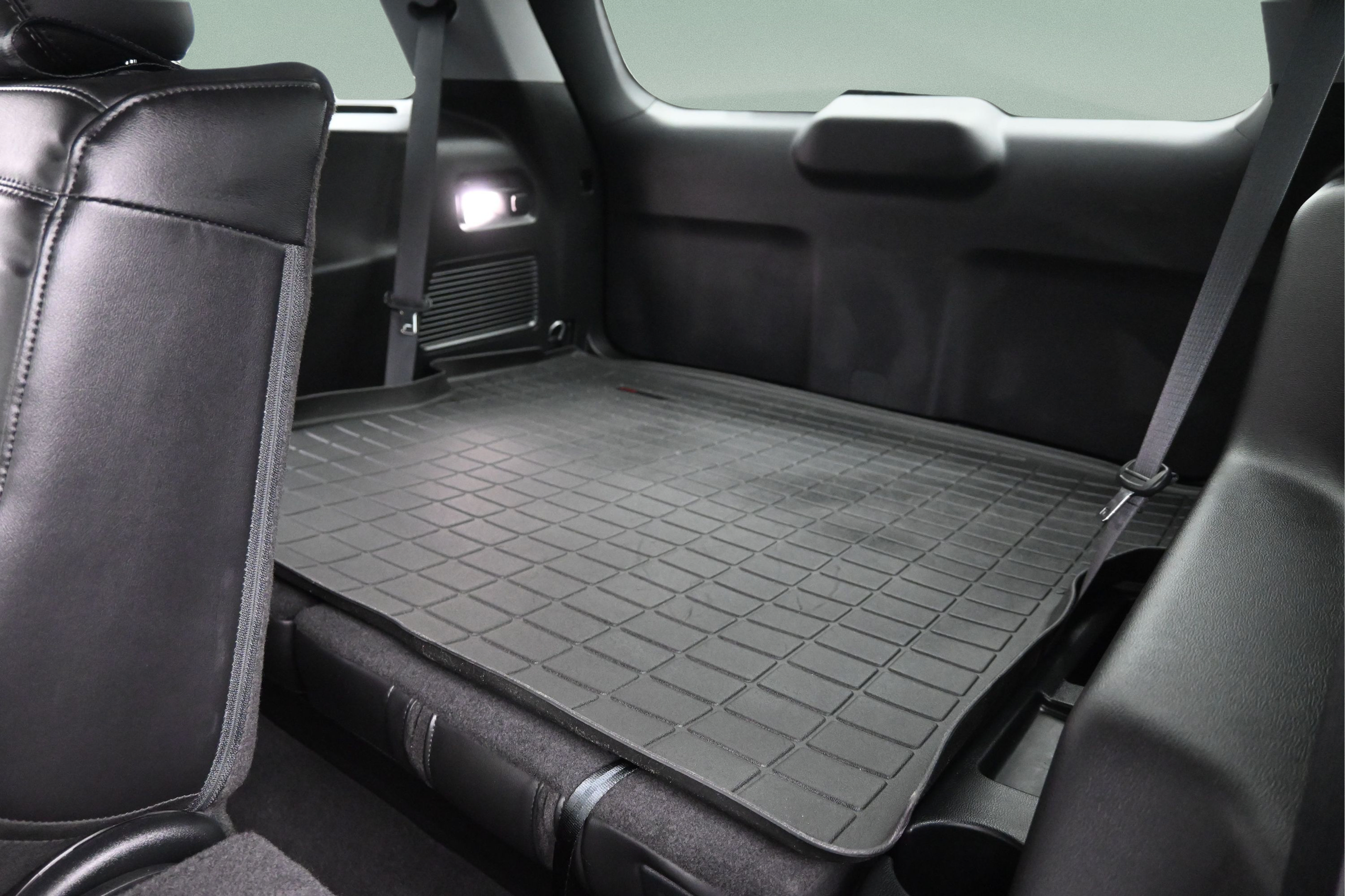 Used 2023 Ford Explorer XLT w/ Equipment Group 202A RWD image 24