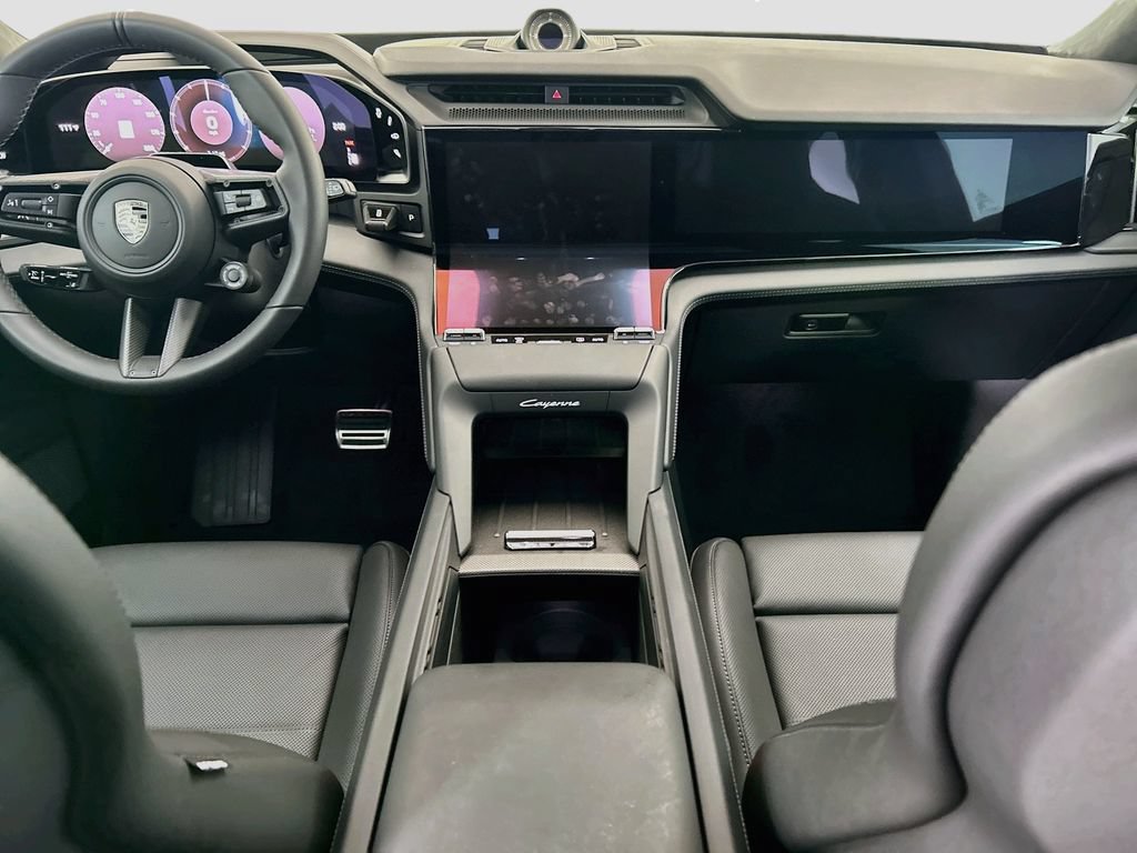 New 2026 Porsche Cayenne Turbo AWD/4WD image 15