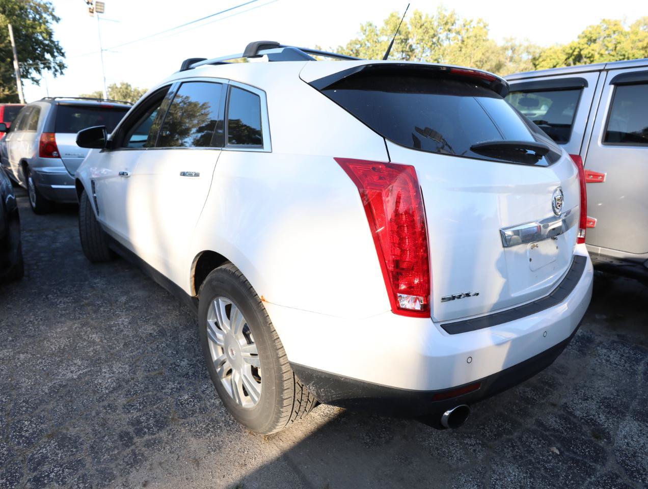 Used 2010 Cadillac SRX Luxury AWD/4WD image 8