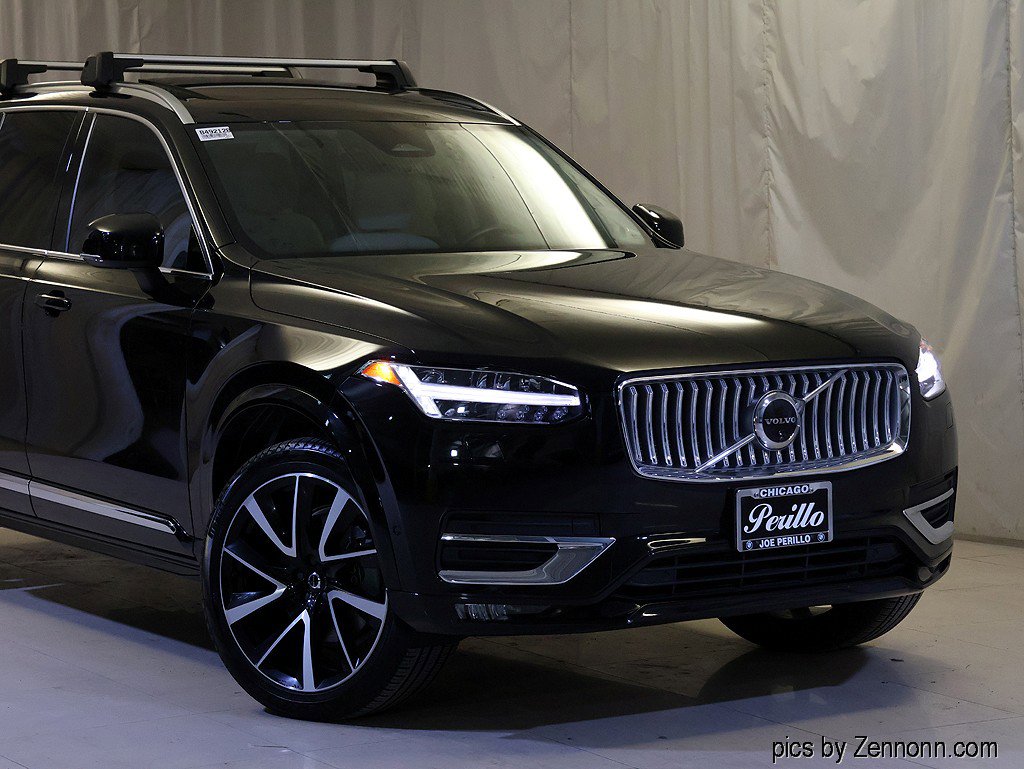 Used 2024 Volvo XC90 B6 Plus w/ Protection Package Premier AWD/4WD image 2