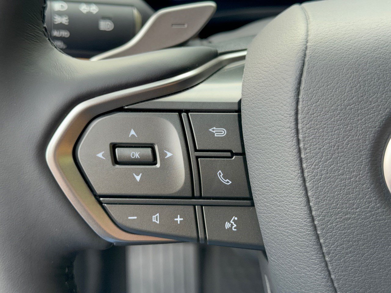 New 2026 Lexus IS 350 F Sport AWD/4WD image 18