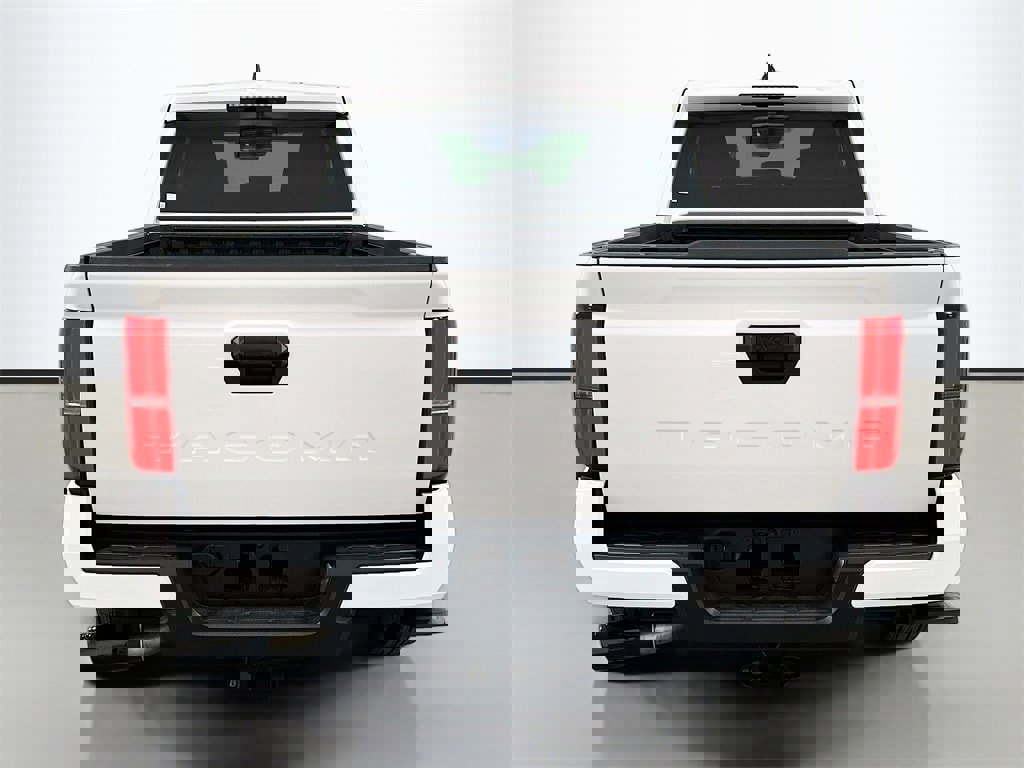 New 2026 Toyota Tacoma TRD Sport image 5