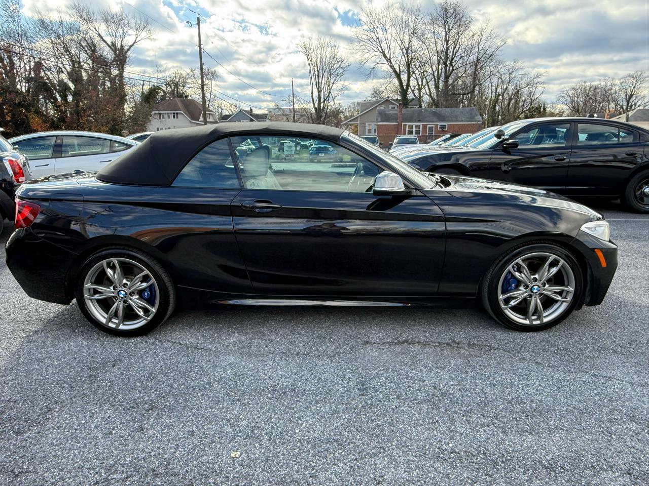 Used 2015 BMW M235i Convertible RWD image 7