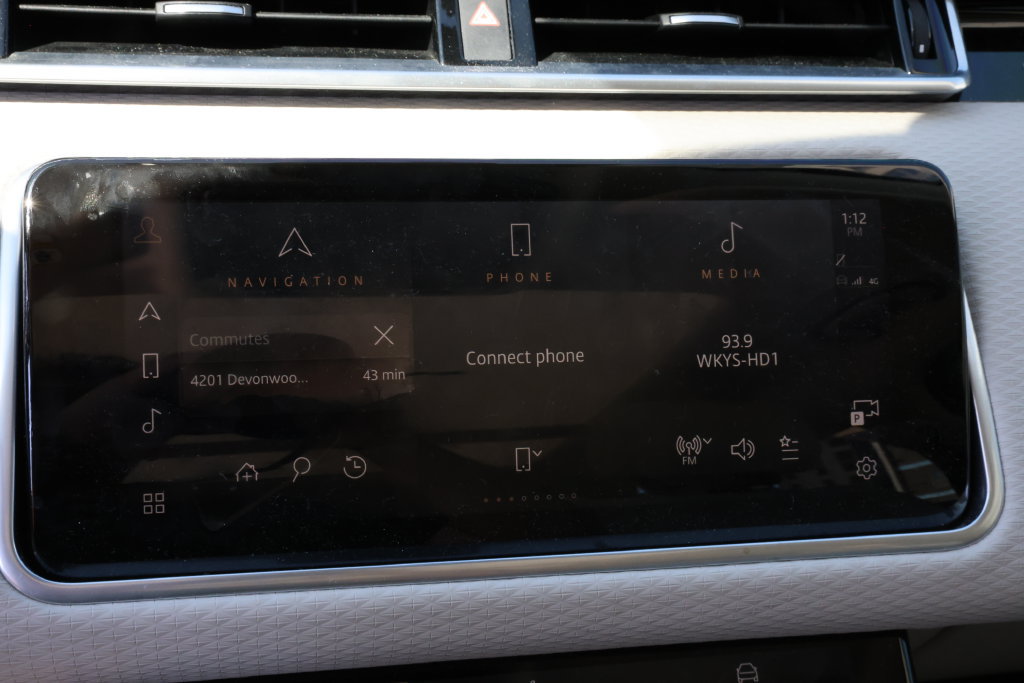 Used 2022 Land Rover Range Rover Velar S AWD/4WD image 25