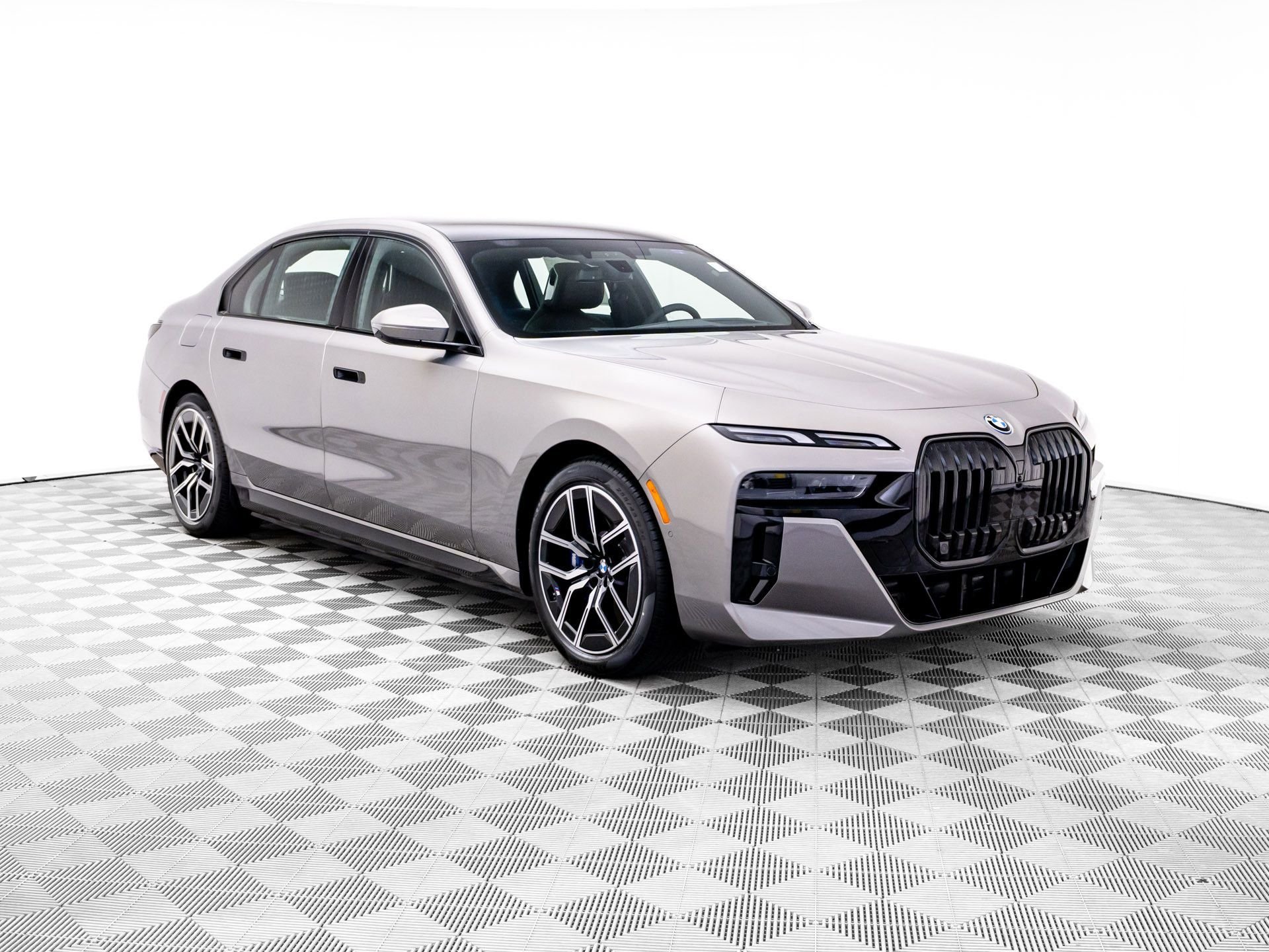 New 2026 BMW i7 xDrive60 image 9