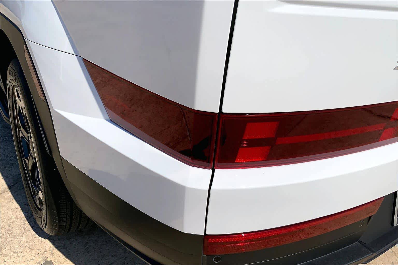 Used 2026 Hyundai Santa Fe SEL AWD/4WD image 27