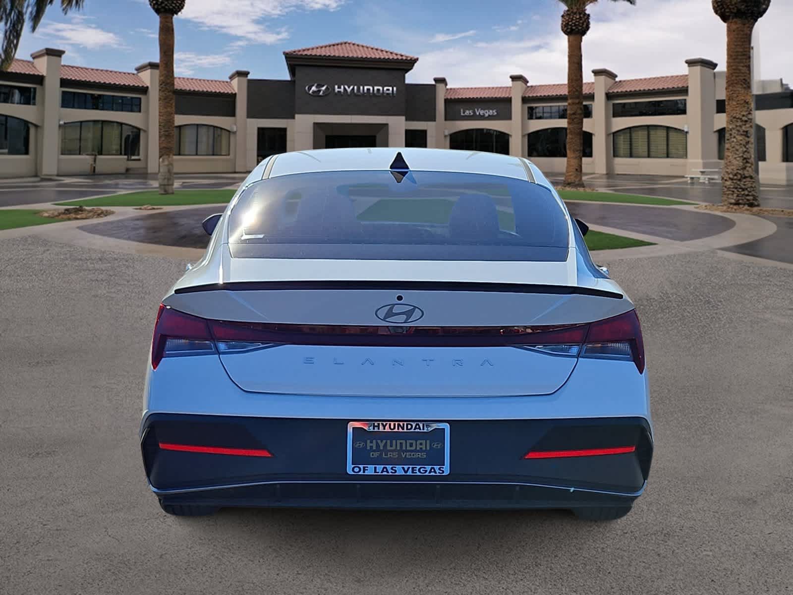 New 2026 Hyundai Elantra SEL Sport FWD image 7