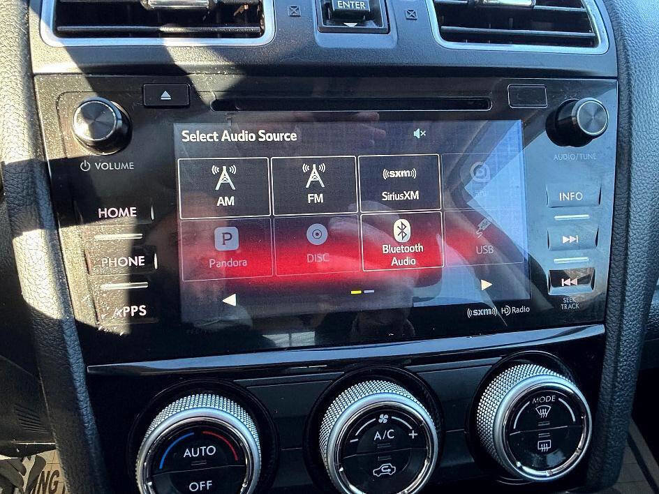 Used 2018 Subaru Forester 2.5i Premium w/ All-Weather Package image 24