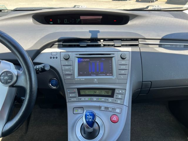 Used 2014 Toyota Prius Four FWD image 22