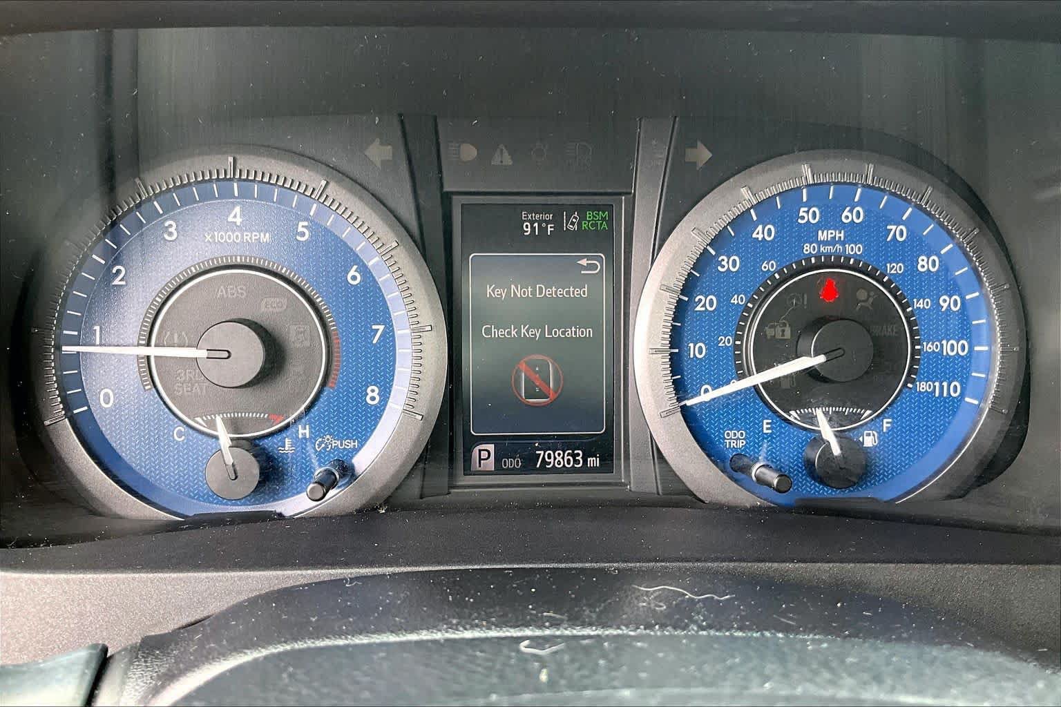 Used 2020 Toyota Sienna XLE Premium FWD image 24