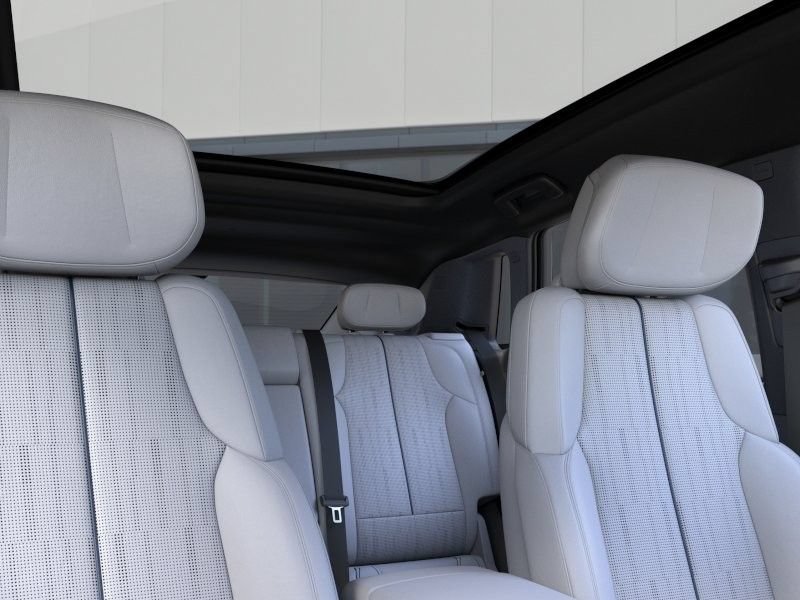 Used 2026 Cadillac Lyriq Luxury w/ LPO, Floor Liner Package RWD image 25