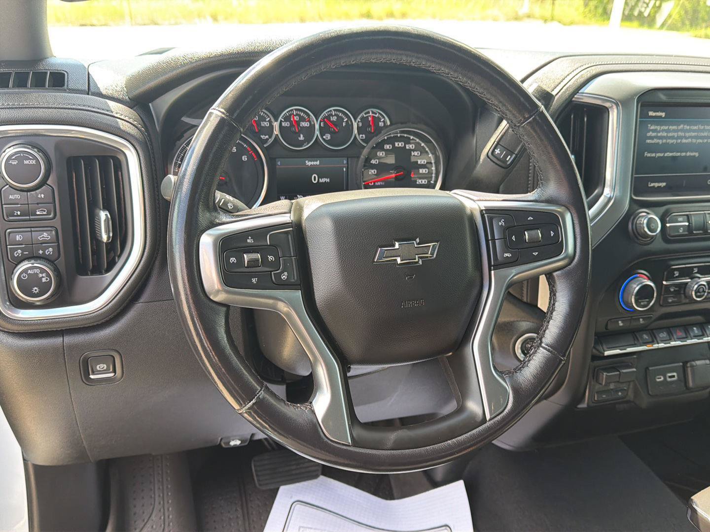 Used 2022 Chevrolet Silverado 1500 RST w/ Bed Protection Package AWD/4WD image 16