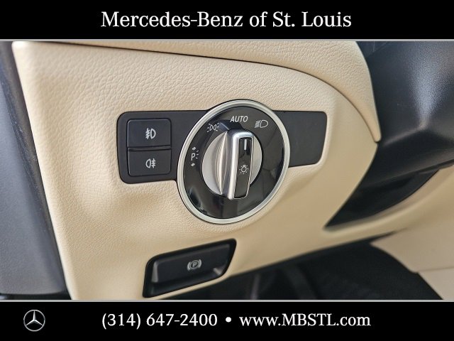 Used 2019 Mercedes-Benz GLA 250 4MATIC image 16