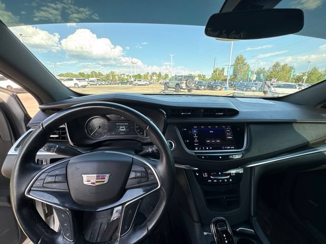 Certified 2020 Cadillac XT5 Premium Luxury FWD image 11