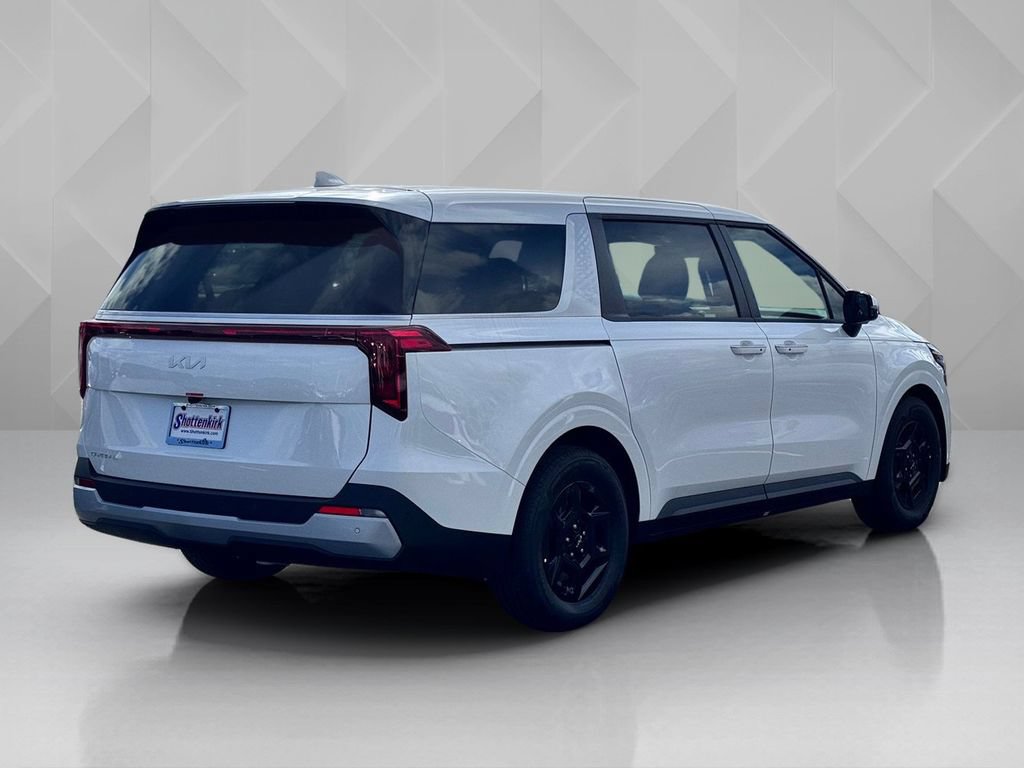 New 2026 Kia Carnival FWD image 5