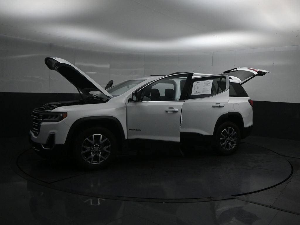 Used 2023 GMC Acadia SLT image 50