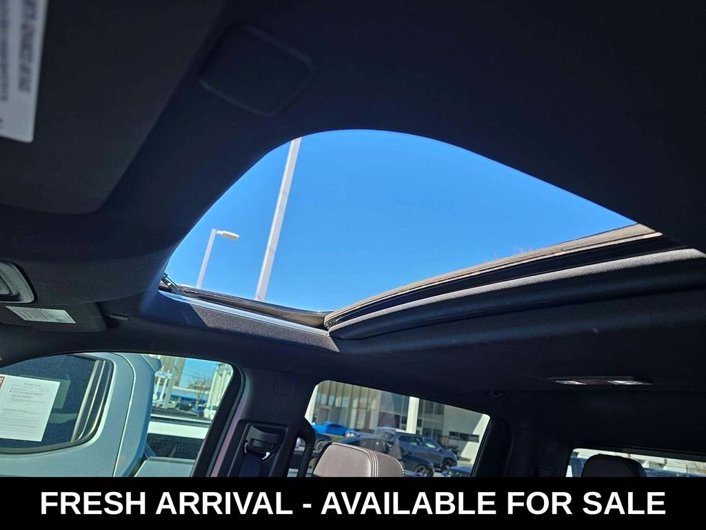 Used 2024 Chevrolet Silverado 1500 High Country w/ High Country Premium Package image 15