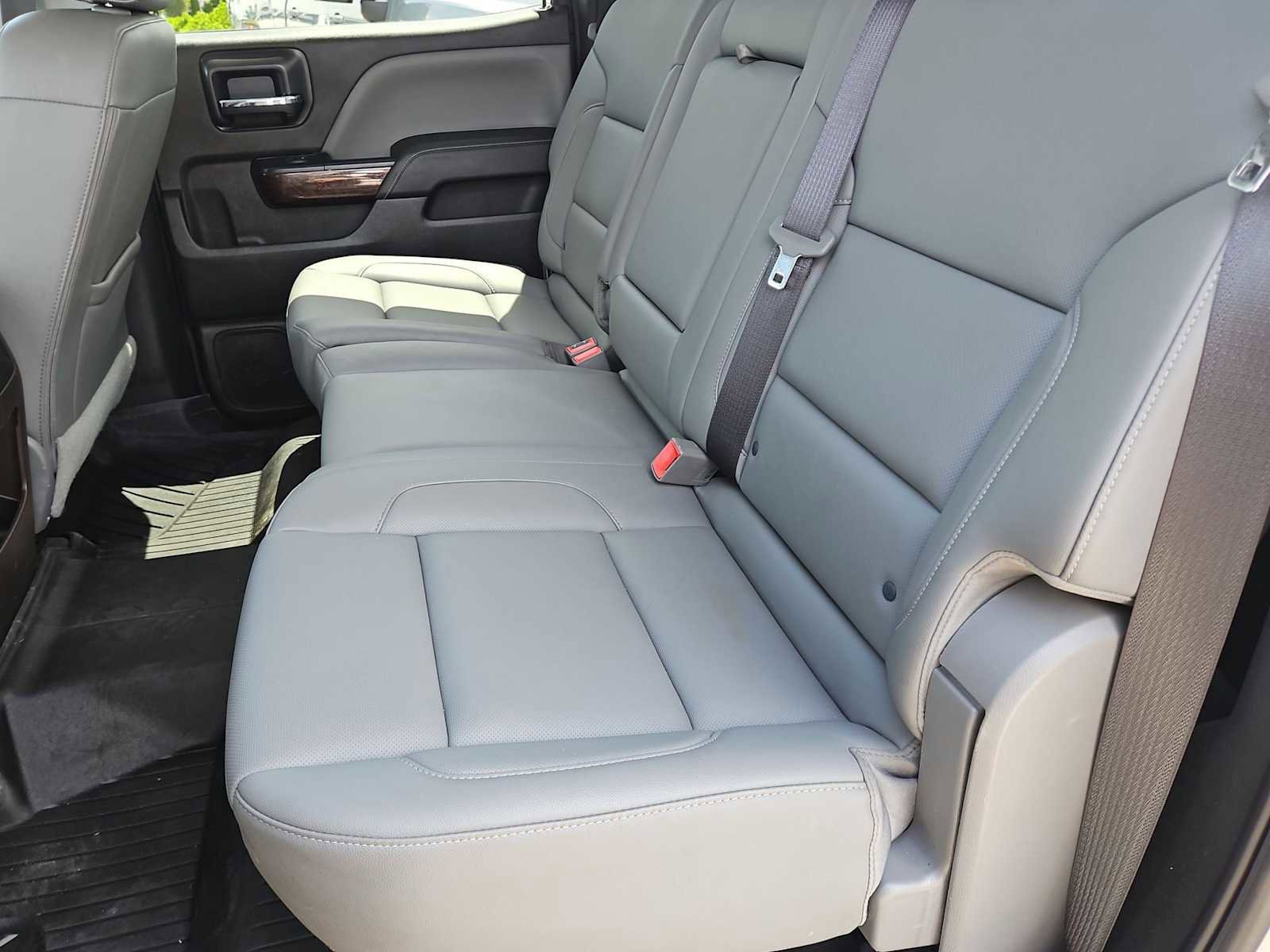 Used 2018 GMC Sierra 1500 SLT AWD/4WD image 36