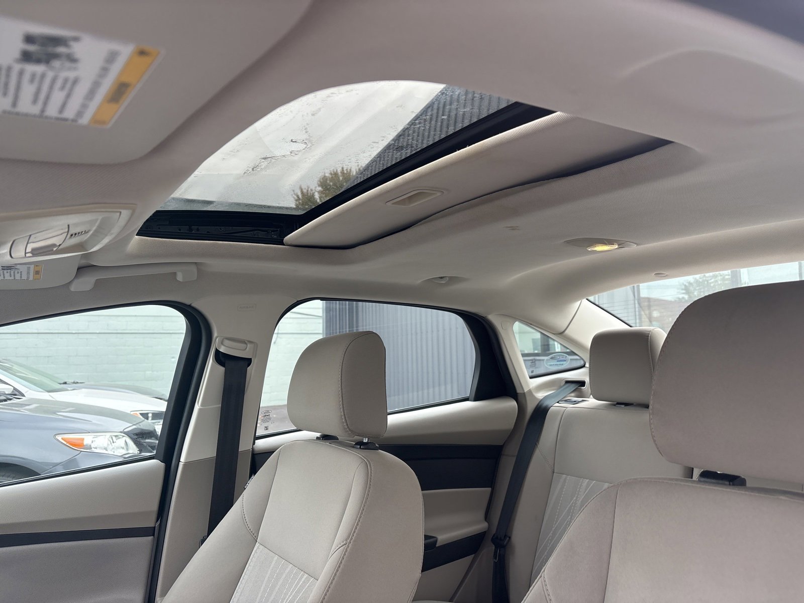 Used 2016 Ford Focus SE image 12