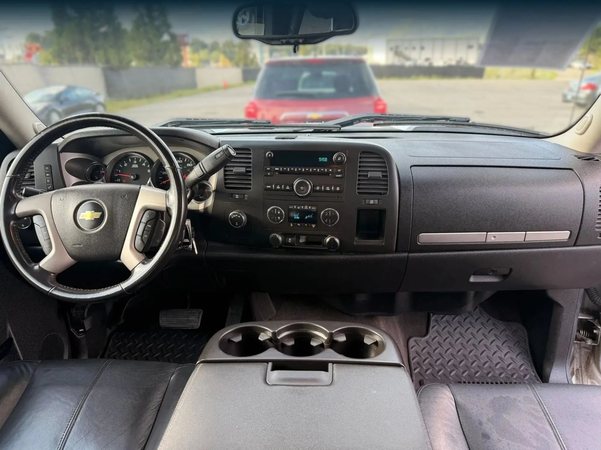 Used 2013 Chevrolet Silverado 1500 LT w/ All-Star Edition AWD/4WD image 3
