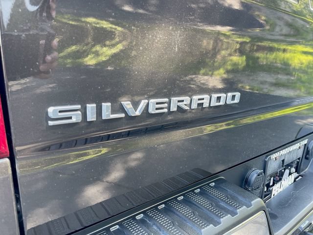 Used 2022 Chevrolet Silverado 1500 LT AWD/4WD image 31