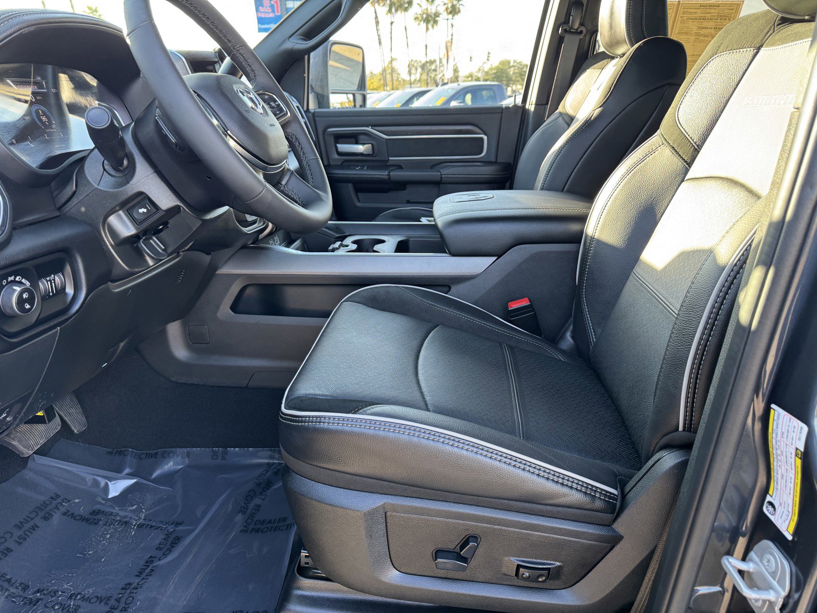 Used 2026 RAM 3500 Laramie w/ Towing Technology Group image 19