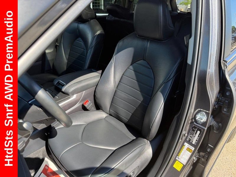 Used 2023 Toyota Highlander XLE AWD/4WD image 17