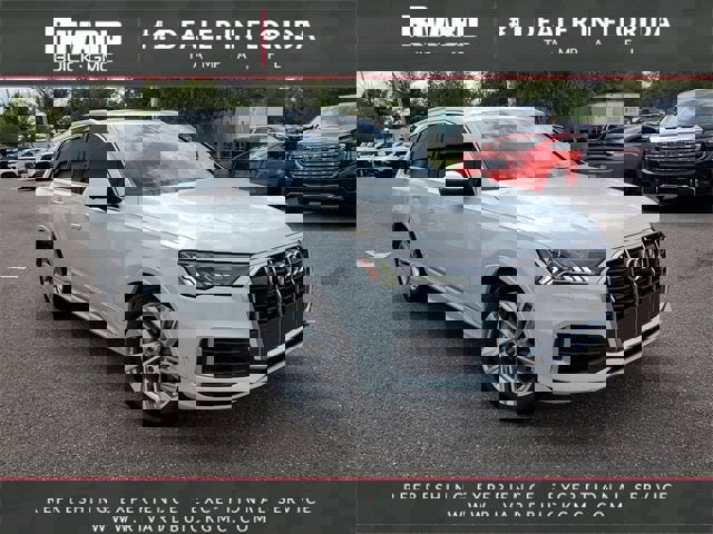 Used 2023 Audi Q7 3.0T Prestige