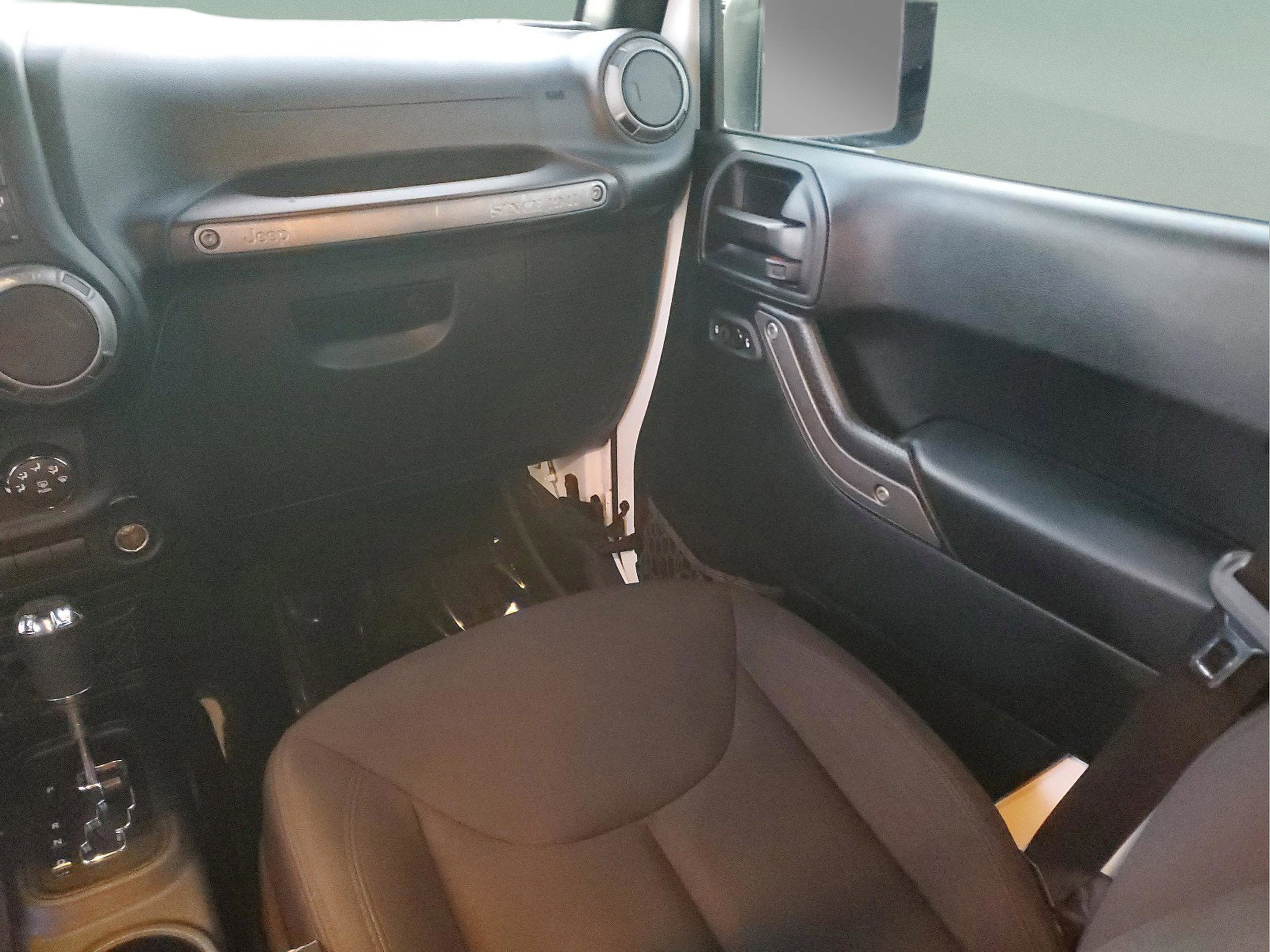 Used 2017 Jeep Wrangler Unlimited Sport w/ Quick Order Package 24S image 11