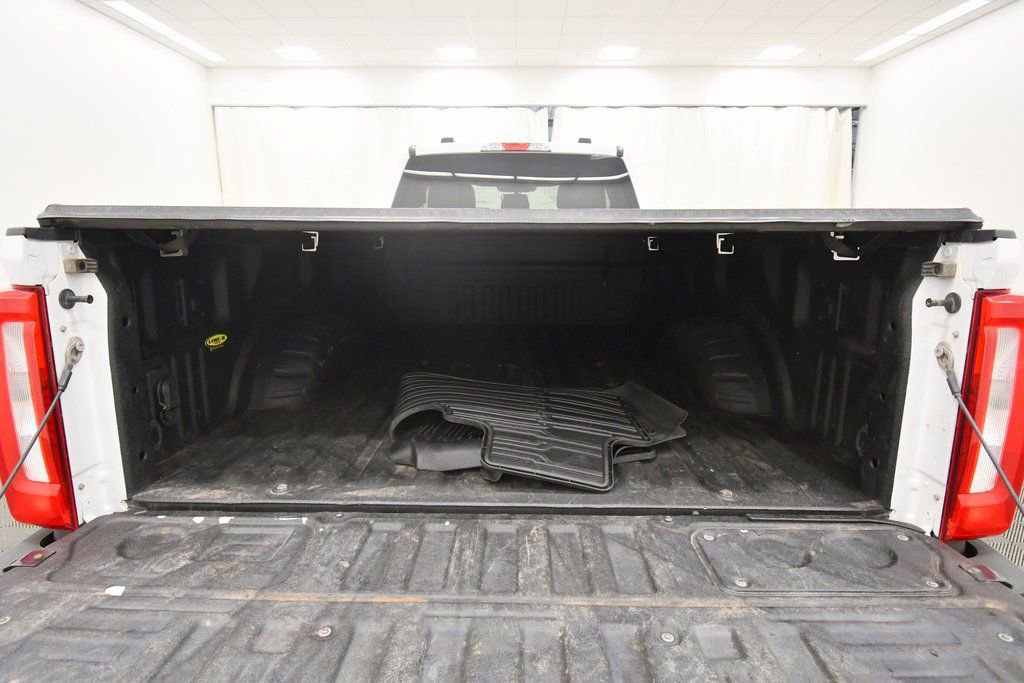 Used 2023 Ford F250 XLT AWD/4WD image 7