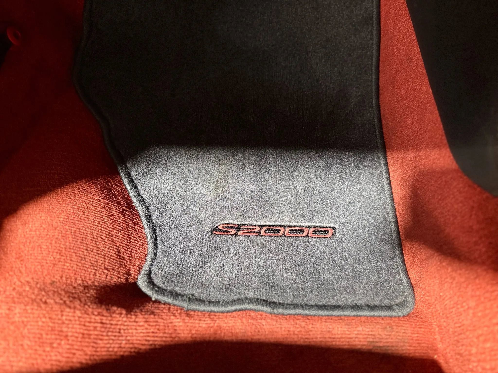 Used 2001 Honda S2000 image 26