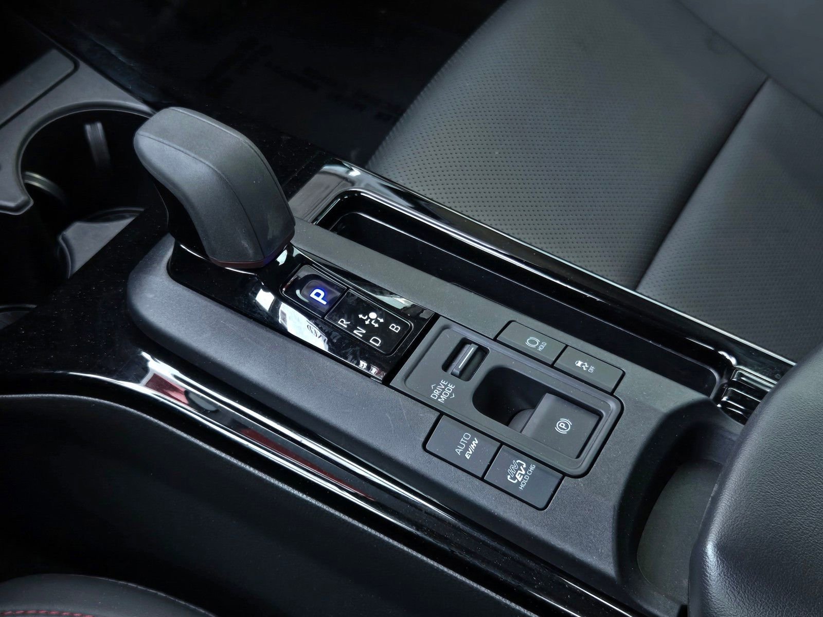 Used 2024 Toyota Prius Prime image 16