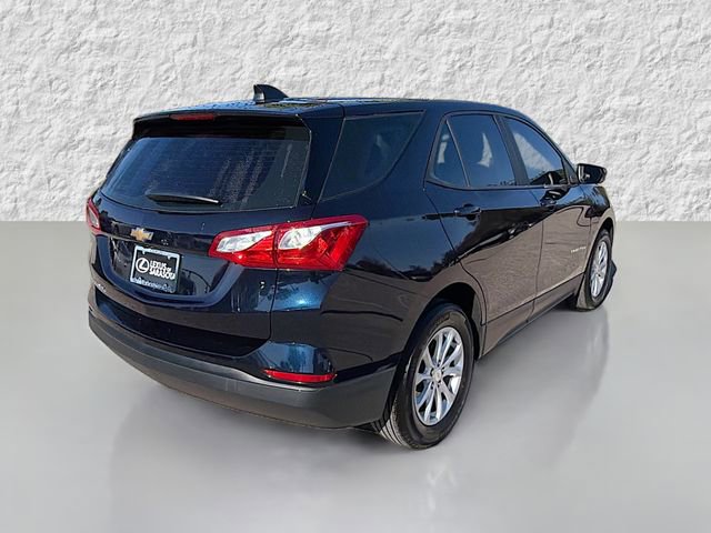 Used 2020 Chevrolet Equinox LS image 3