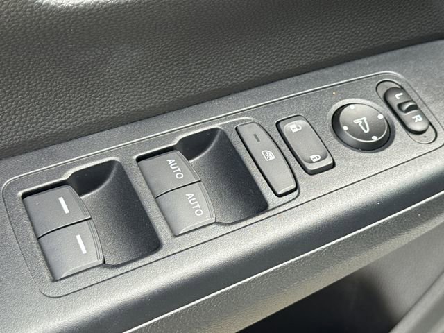 Used 2025 Honda CR-V Sport image 22