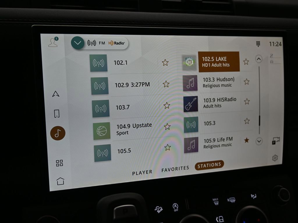 New 2026 Land Rover Defender 110 S AWD/4WD image 13