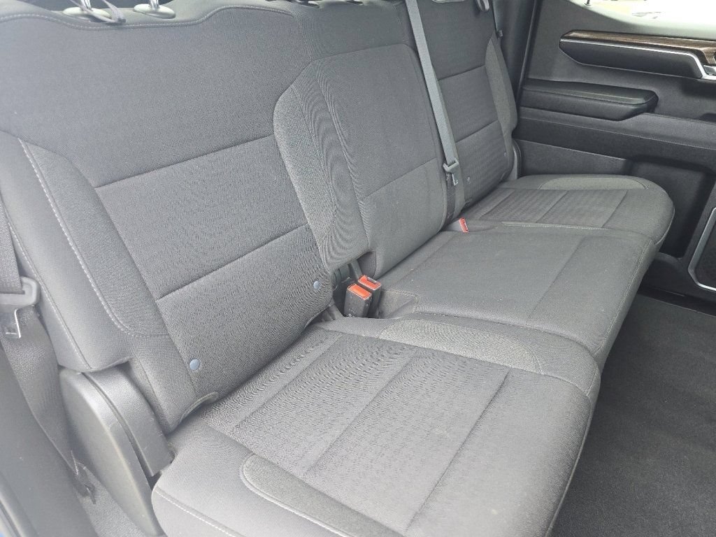 Used 2023 Chevrolet Silverado 1500 LT AWD/4WD image 22