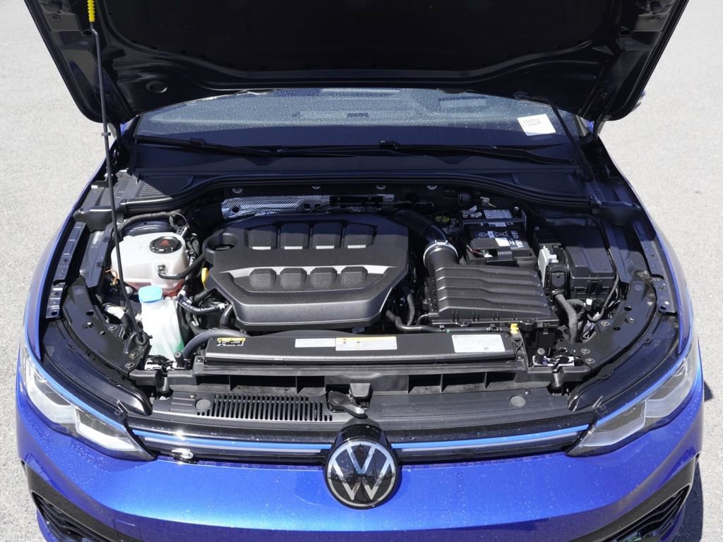 Used 2024 Volkswagen Golf R image 27