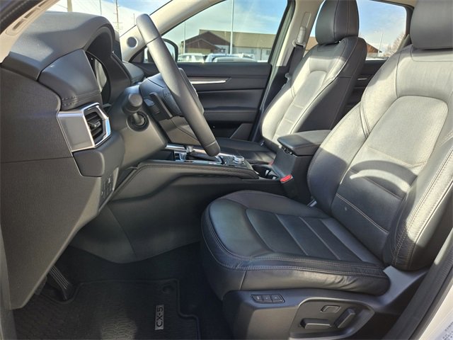 Used 2023 MAZDA CX-5 AWD 2.5 S w/ Premium Plus Pkg image 3