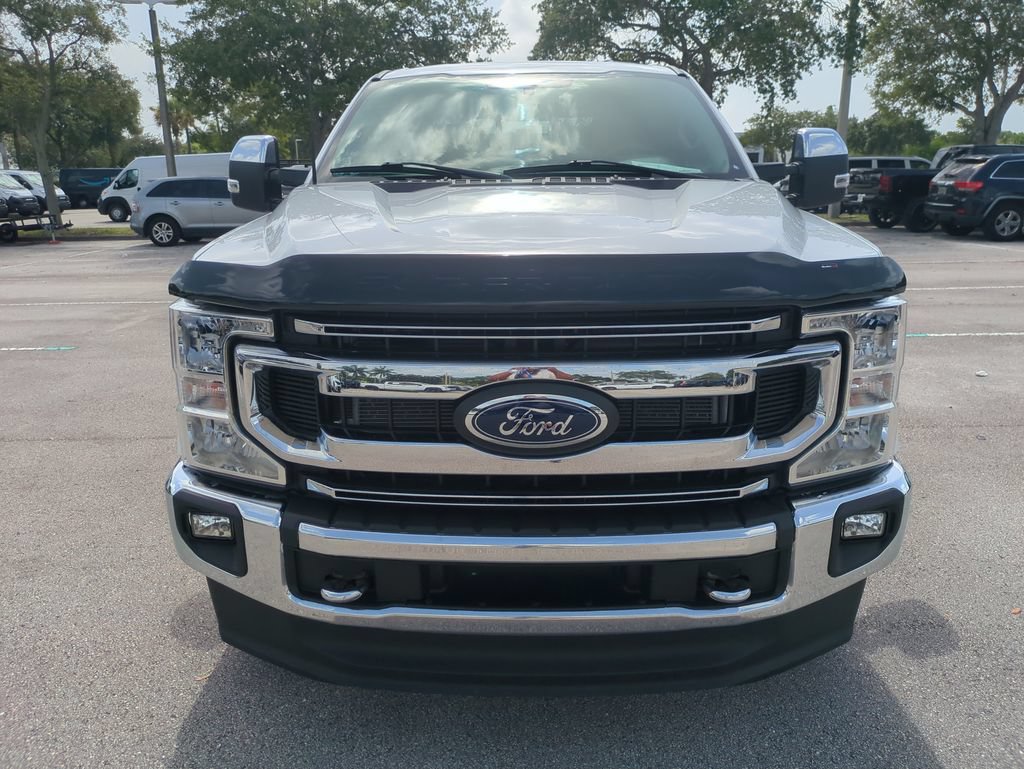 Used 2022 Ford F250 XLT w/ XLT Premium Package AWD/4WD image 4