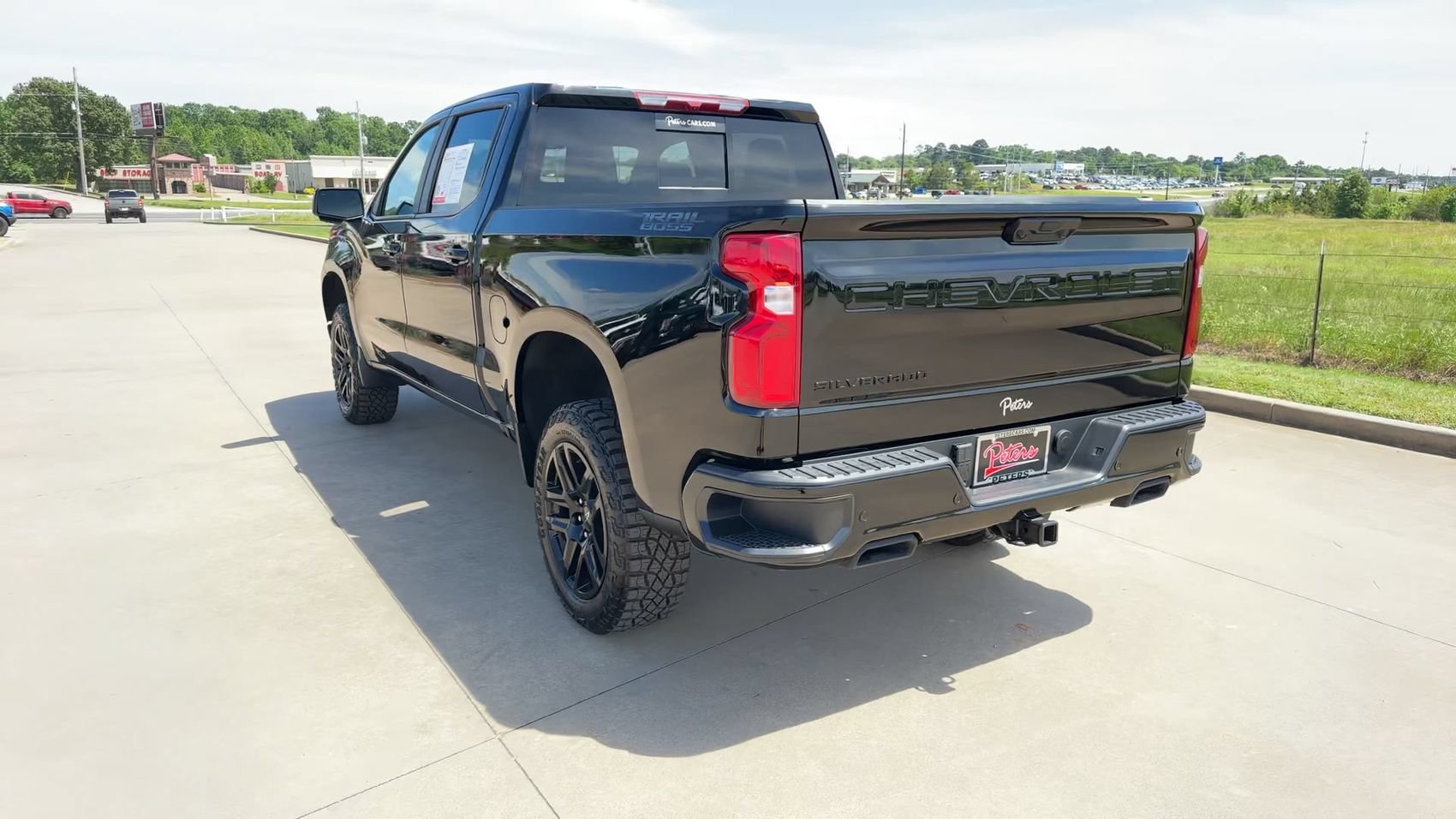 Used 2026 Chevrolet Silverado 1500 LT Trail Boss w/ LT Trail Boss Premium Package AWD/4WD image 7