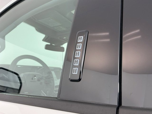New 2026 Ford F350 Lariat image 14