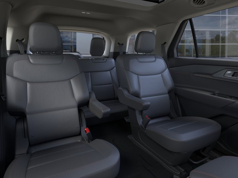 New 2026 Ford Explorer Active w/ Active Comfort Package image 13