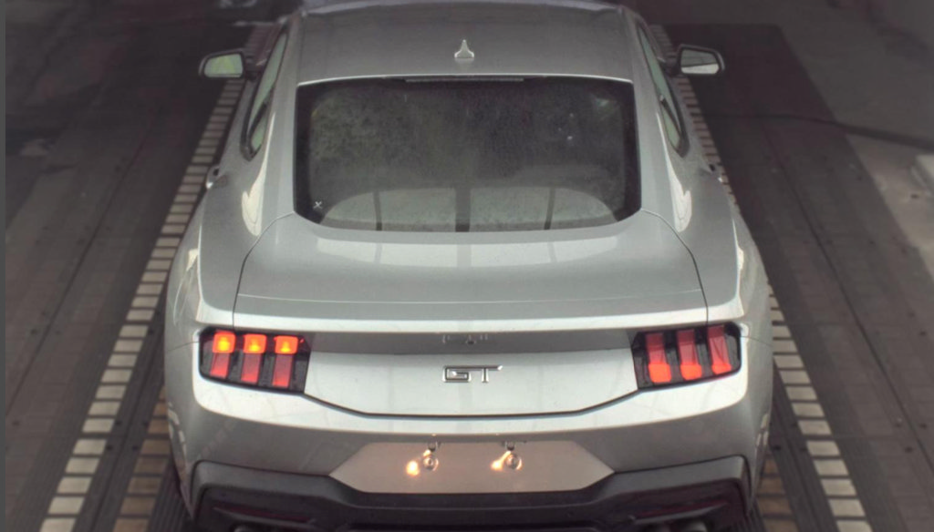 Used 2024 Ford Mustang GT Premium RWD image 6