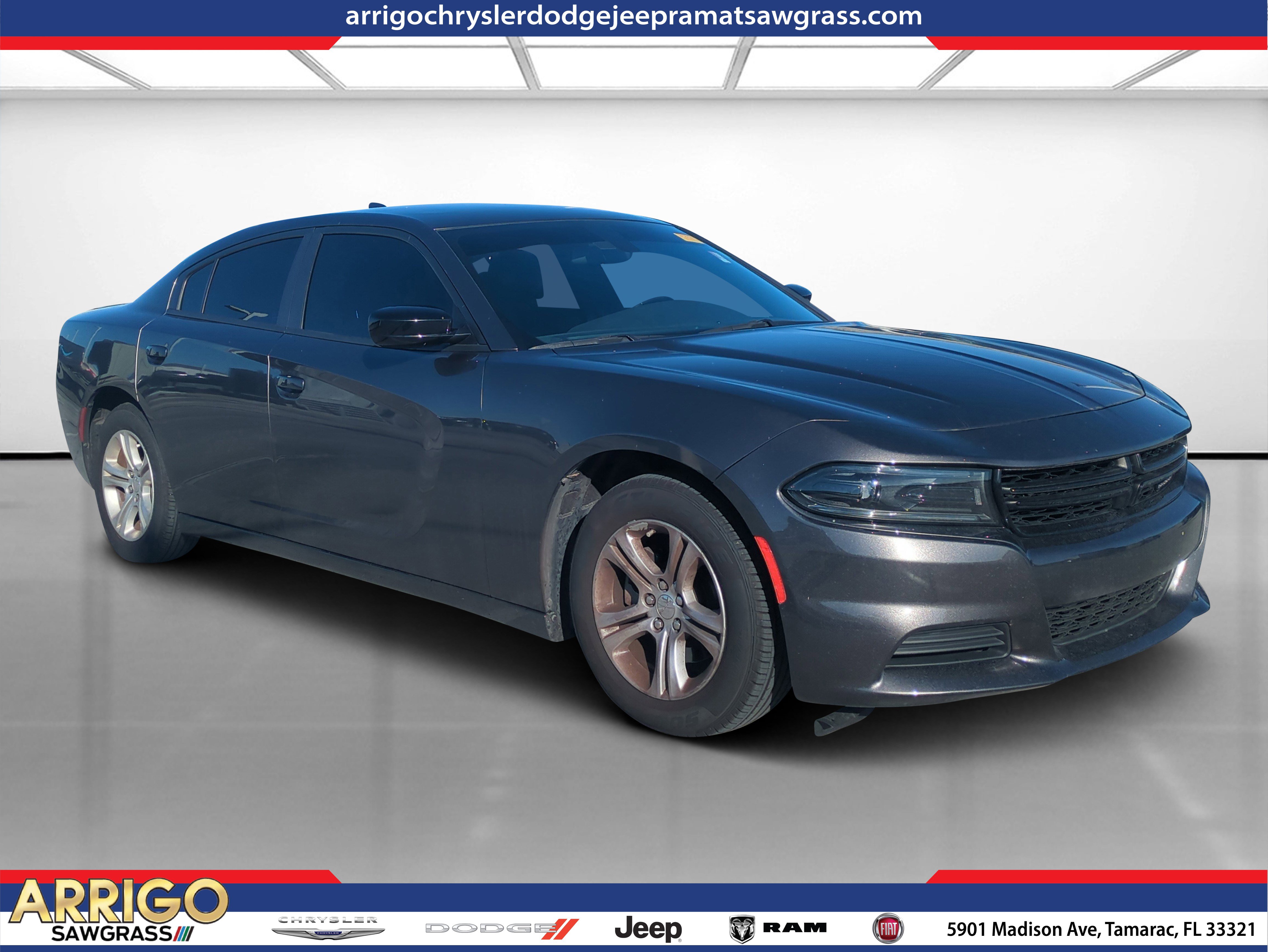 Used 2023 Dodge Charger SXT image 1