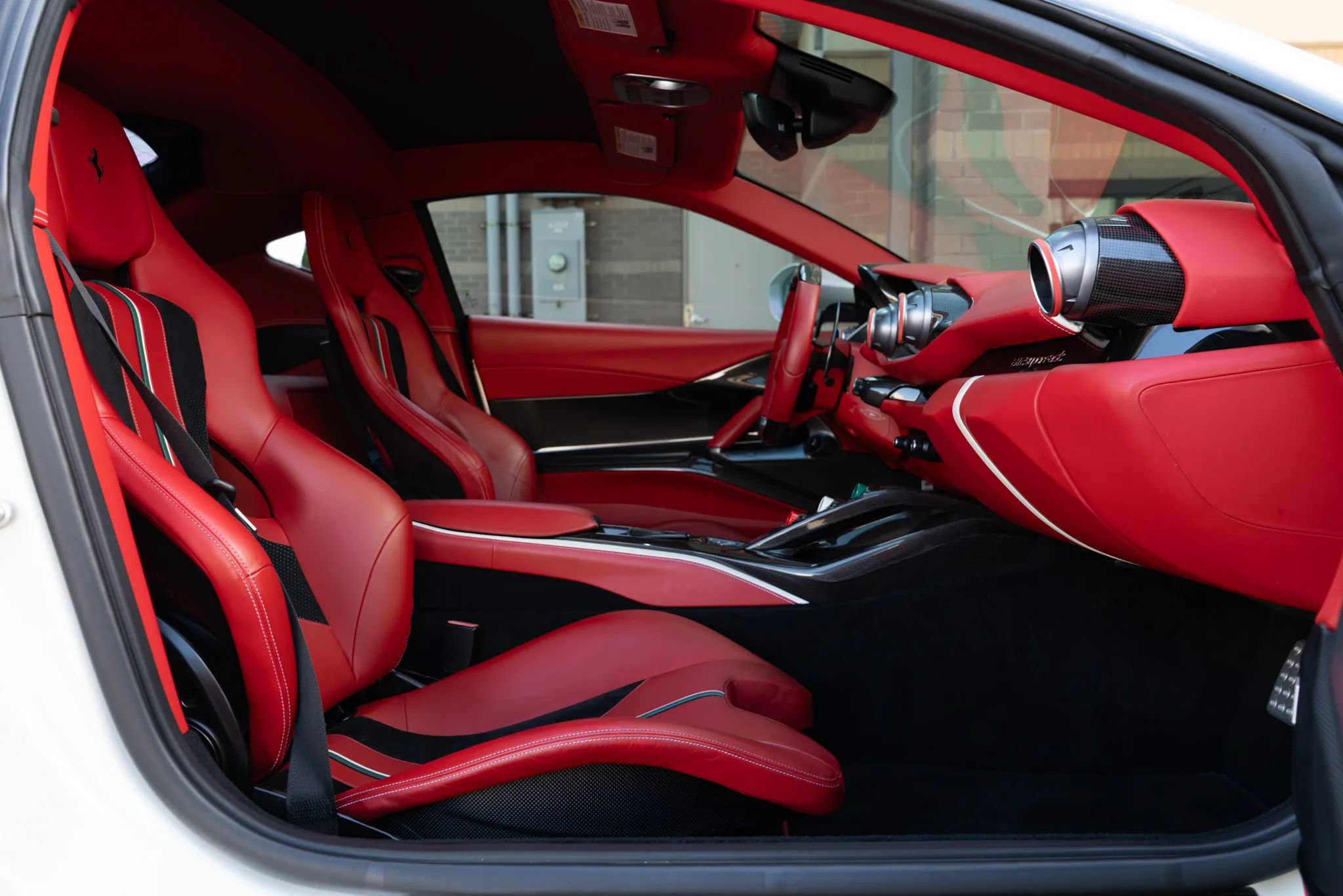 Used 2020 Ferrari 812 Superfast RWD image 67