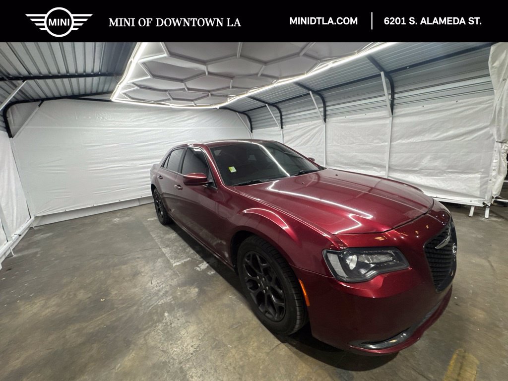 Used 2019 Chrysler 300 S