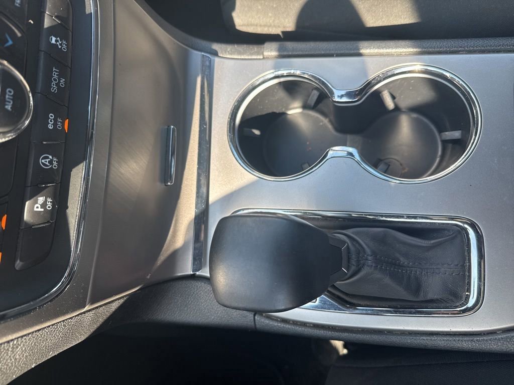 Used 2019 Jeep Grand Cherokee Laredo image 28