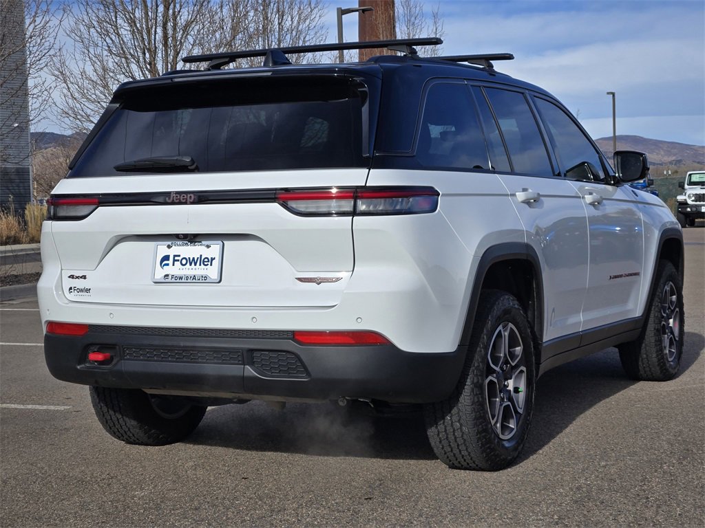 Used 2022 Jeep Grand Cherokee Trailhawk image 3