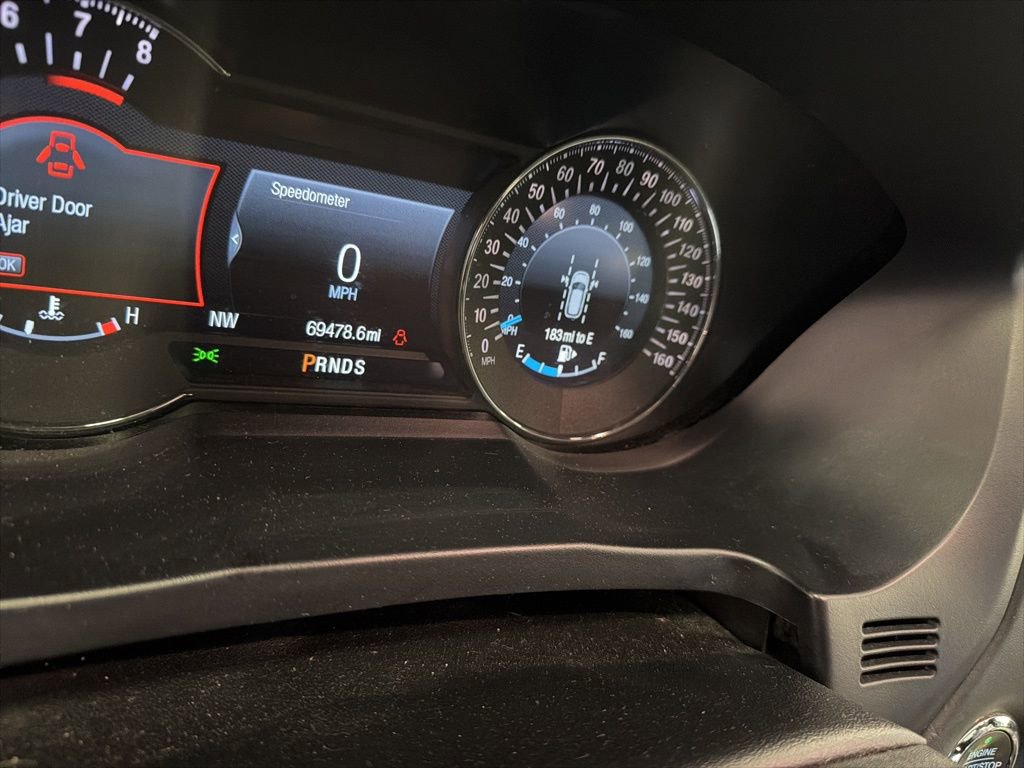 Used 2019 Ford Explorer Platinum AWD/4WD image 4